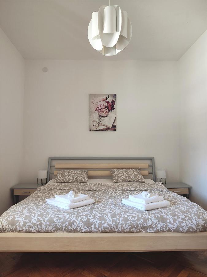 Summer House Nina Apartment Pavicini Exterior photo